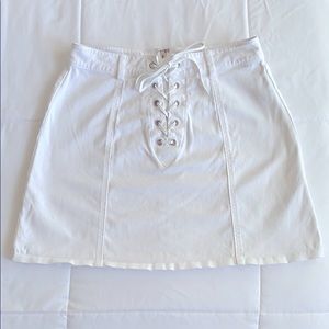 Forever 21 Front Lace-Up White Skirt